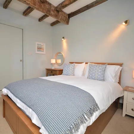 3 Bed In Widemouth Bay 02164 Holiday home Poundstock